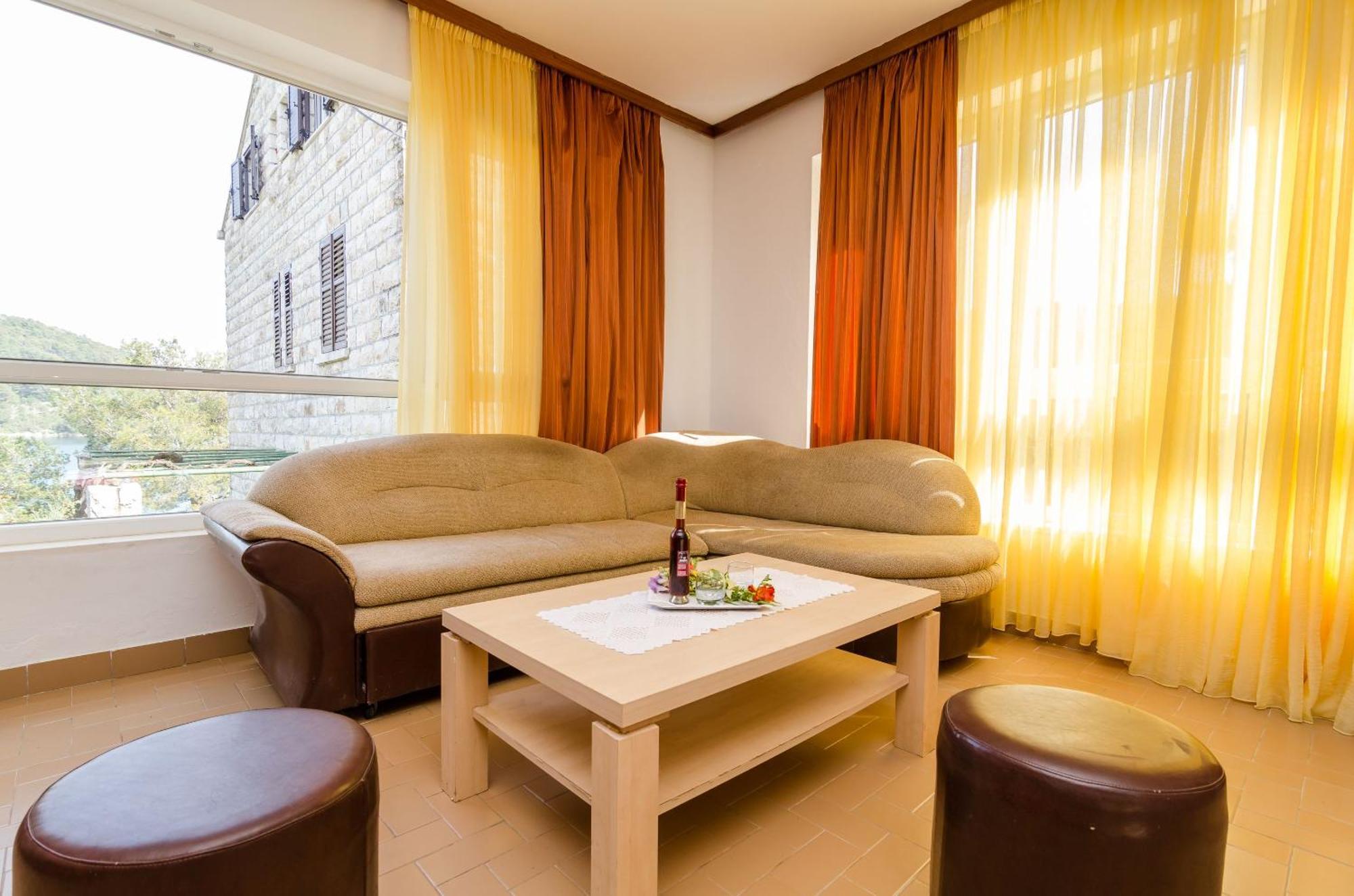Rooms Karla Полаче Экстерьер фото
